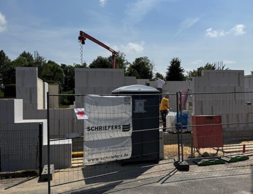 Baustellen-Update RH Korschenbroich: Bodenplatte fertig, Wände stehen – EG-Decke folgt